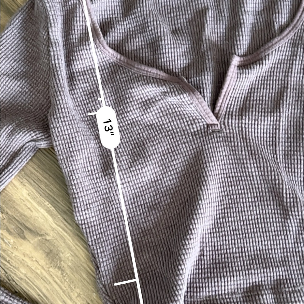 Aritzia TNA chocolate brown cropped waffle knit long sleeve top - Picture 4 of 4
